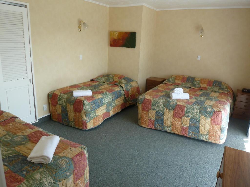 Monarch Motel Invercargill Room photo
